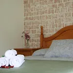 Fonda Naval 3* Escalona