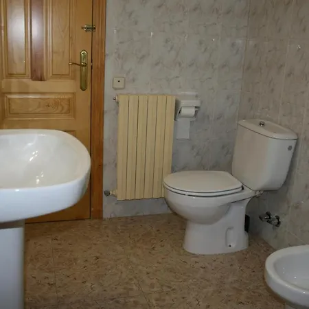 Fonda Naval Escalona