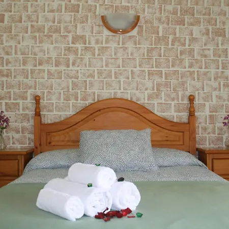 Fonda Naval 3* Escalona