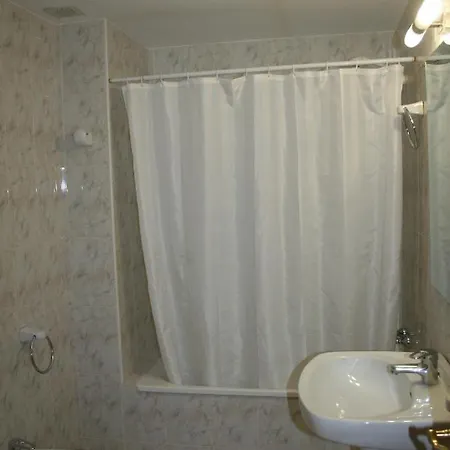 Fonda Naval Escalona