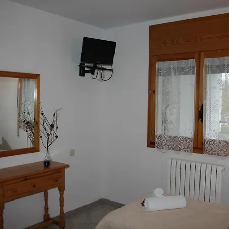 Guest house Fonda Naval Escalona (Huesca)