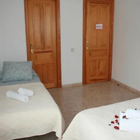 Fonda Naval Escalona