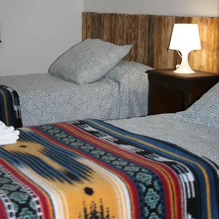 Fonda Naval Guest house