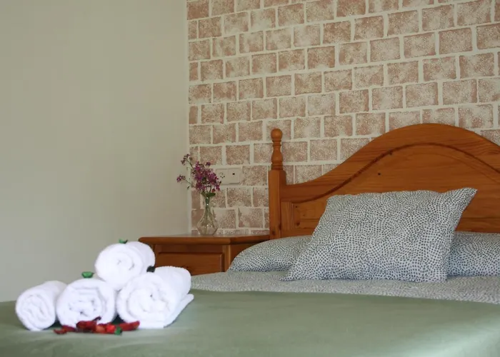 Fonda Naval 3* Escalona