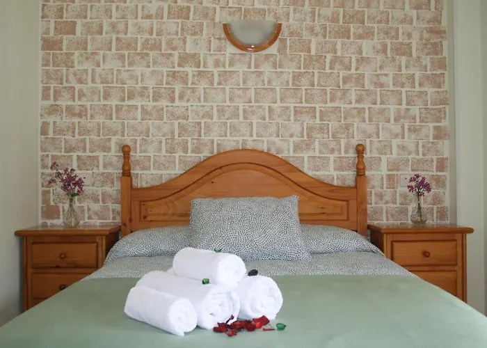 Fonda Naval 3* Escalona