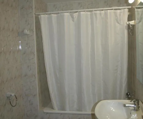 Fonda Naval Escalona