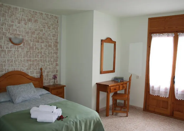 Fonda Naval Escalona