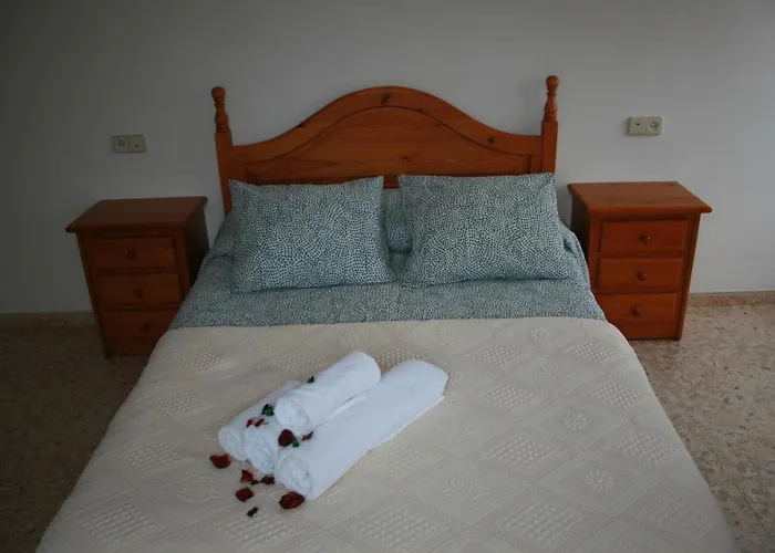 Fonda Naval Escalona